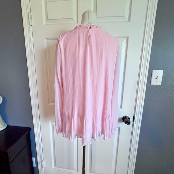 Calvin Klein NWT Pink Pleated Chiffon Sheer Sleeve Women’s Blouse Size Large - Picture 4 of 12